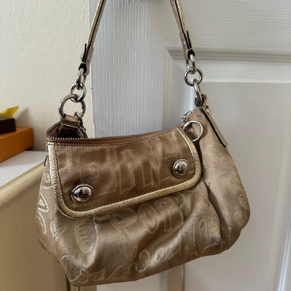 Elegant Gold Handbag